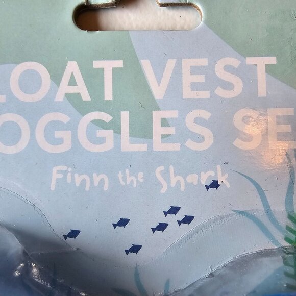 NWT Boys Coconut Grove Shark Float Vest with googles holds 40lbs 2-3yrs - Picture 12 of 14